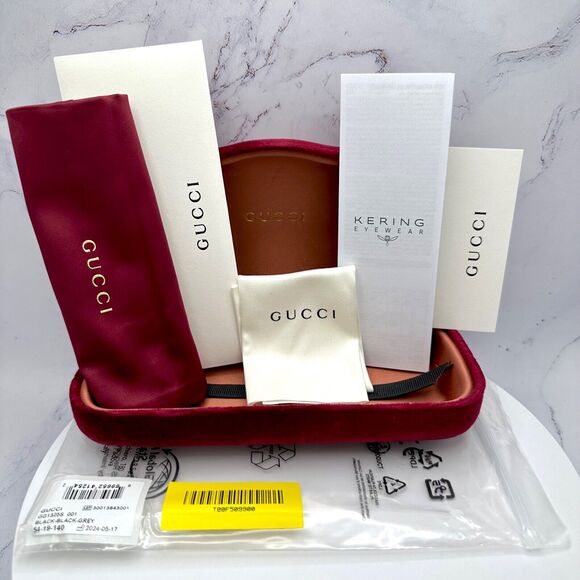 New Gucci Sunglasses - Picture 2 of 16